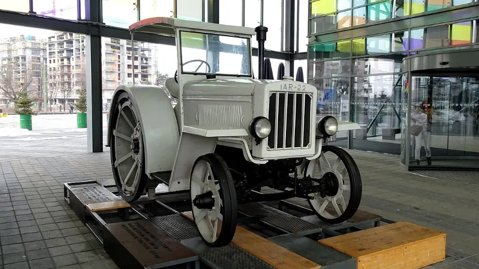 Culisele statului paralel | Cum au îngropat guvernanții Tractorul Brașov, o uzină de sute de milioane de euro