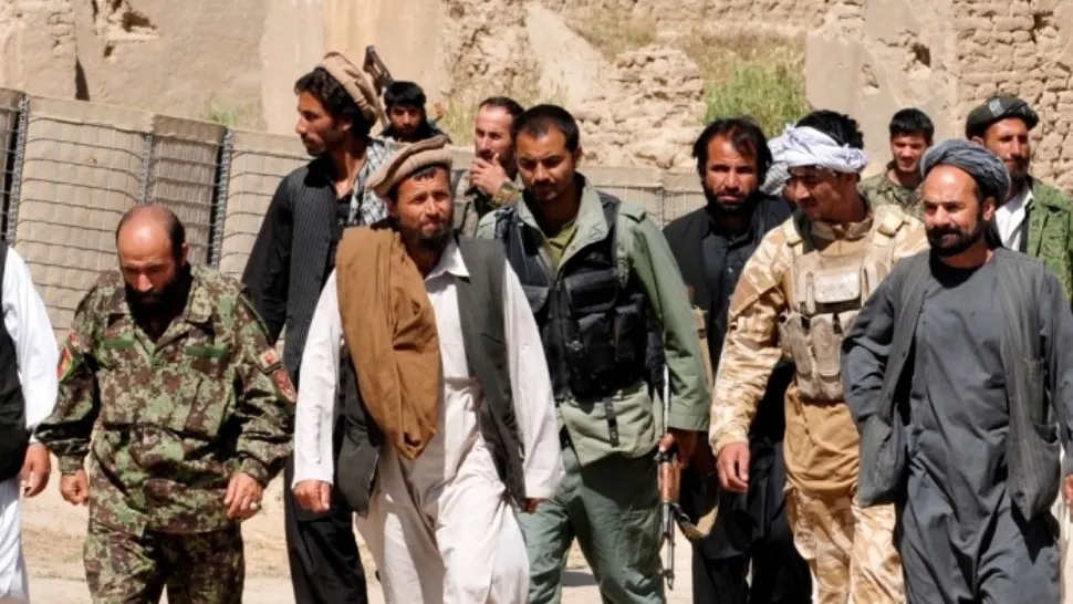 Talibanii trec la măsuri împotriva funcționarilor fostului regim. Au o săptămână să predea arme și bunuri publice