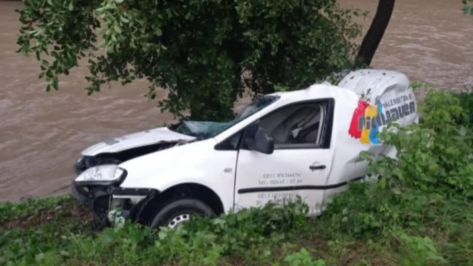 Accident GRAV în județul Bistrița-Năsăud! Un tânăr de 21 de ani și-a pierdut viața în această dimineață