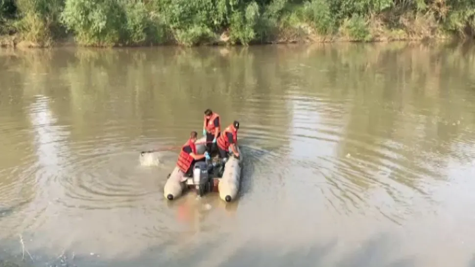 Copil înecat în râul Bistrița. Trupul, găsit după o operațiune a pompierilor și polițiștilor nemțeni