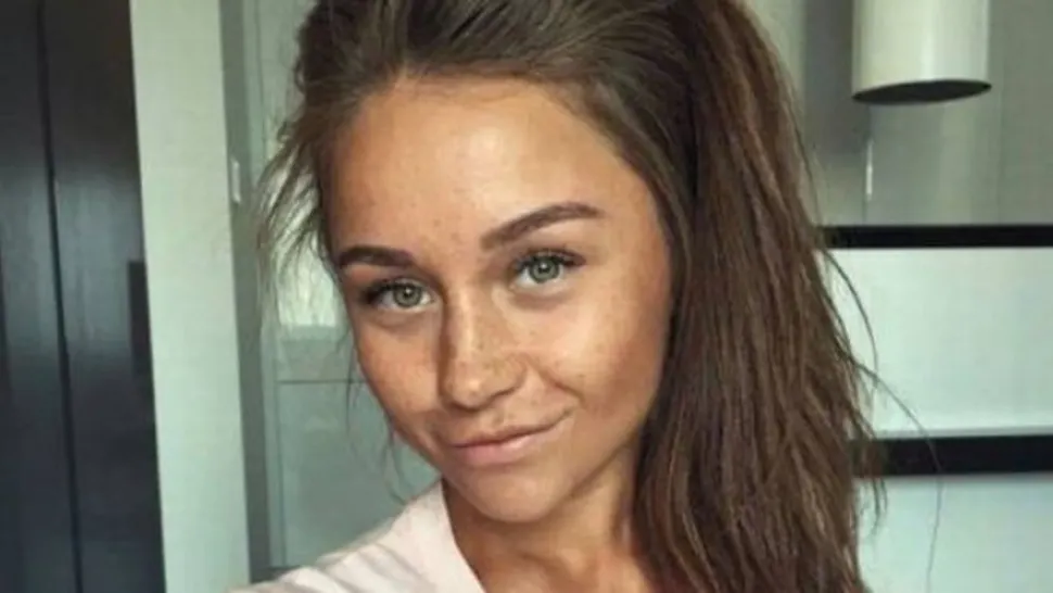Şi-a făcut un selfie, dar a omis un detaliu important. S-a făcut imediat de râs!