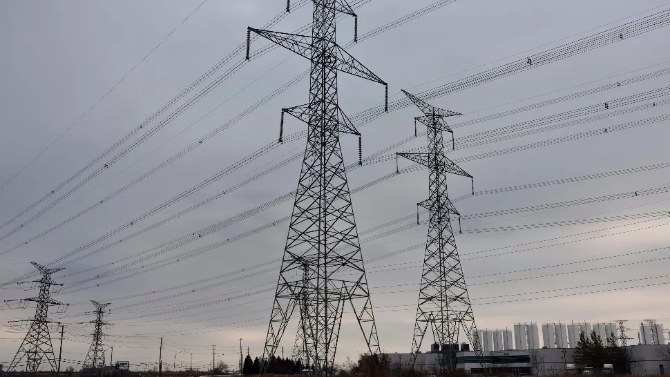Hidroelectrica și Enel, cele mai problematice companii din domeniul energiei. Sunt cele mai reclamate și amendate, în ultimul an