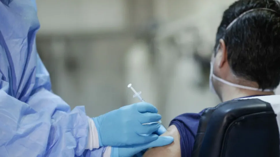 În ciuda crizei generate de pandemie, OMS se opune vaccinării obligatorii a populației împotriva Covid-19