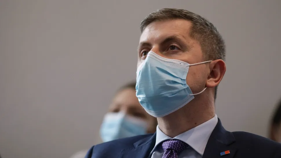 Vlad Voiculescu a EXPLODAT: Cîțu a încercat să dea un tun mai mare și în mod mai grosolan decât Dragnea. Trebuie să plece