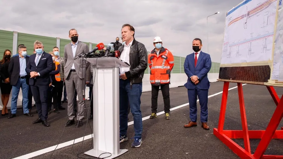 Postarea lui Florin Cîțu despre inaugurarea pasajului Mogoșoaia, trollată MASIV: "Într-adevăr Cătălin Drulă a făcut o treabă foarte bună! Bravo lui și echipei lui de la MTI"