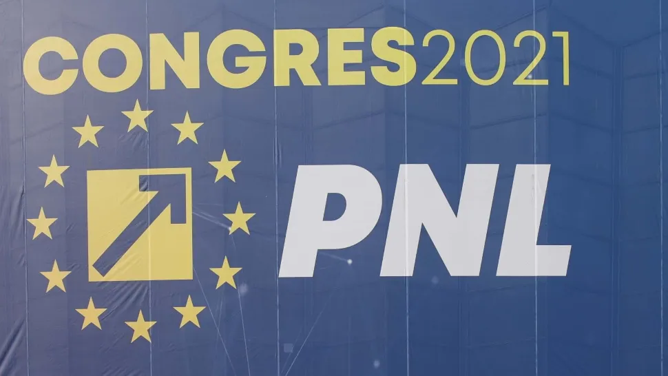 Momentul în care un liberal a fost surprins că și-a fotografiat votul la congresul PNL - VIDEO