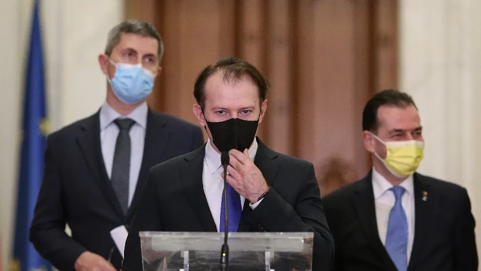 Surse: Miniștrii USR, demiși dacă susțin moțiunea, cu excepția unuia - cine scapă de remaniere. Cîțu: "Nu poți da jos propriul guvern, ca Dragnea"