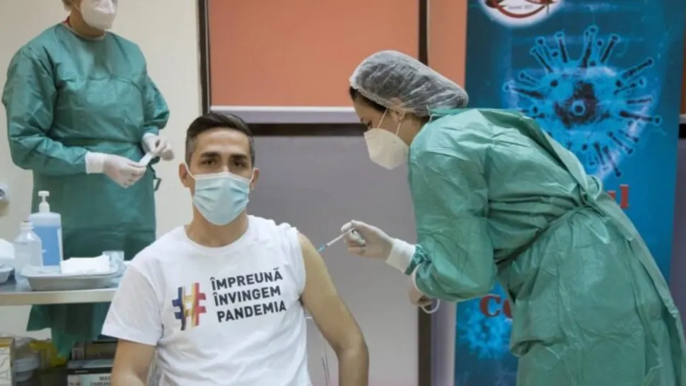 Câte vaccinuri trebuie să mai facă românii până se termină epidemia de COVID-19 - Anunțul lui Valeriu Gheorghiță