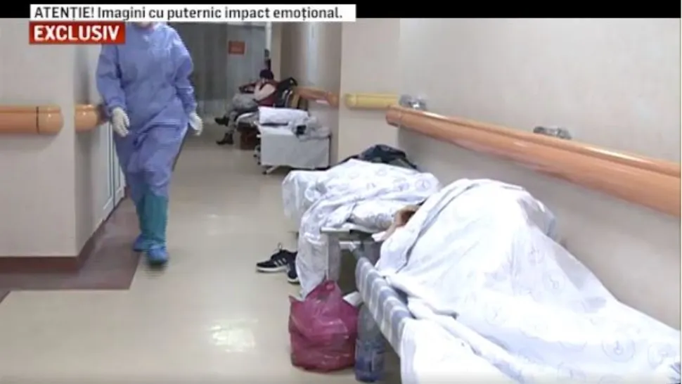 VIDEO | Criză majoră în spitale, pacienți tratați pe holuri. Bolnavii așteaptă ore în șir eliberarea unui pat - Imagini cu un puternic impact emoțional