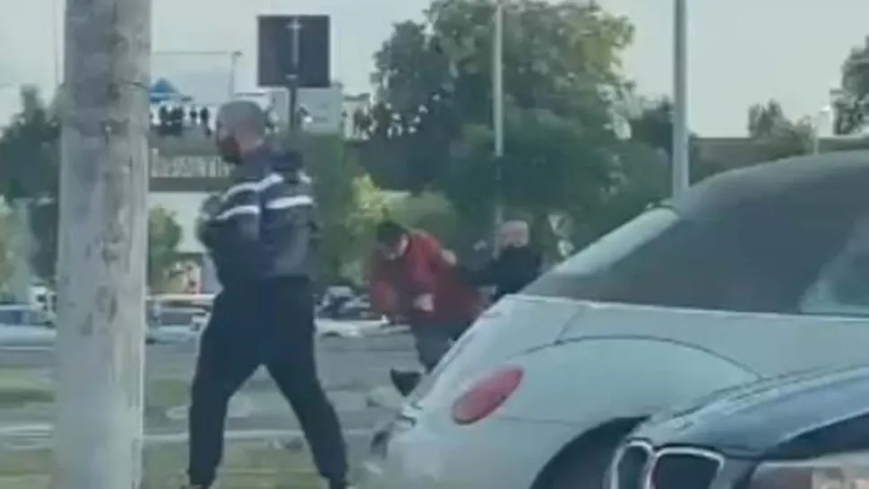 Suporter în comă, după ce a fost bătut. Doi agresori au fost arestați