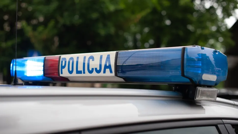 Polițiști răniți în timpul violențelor de la granița Poloniei cu Belarus