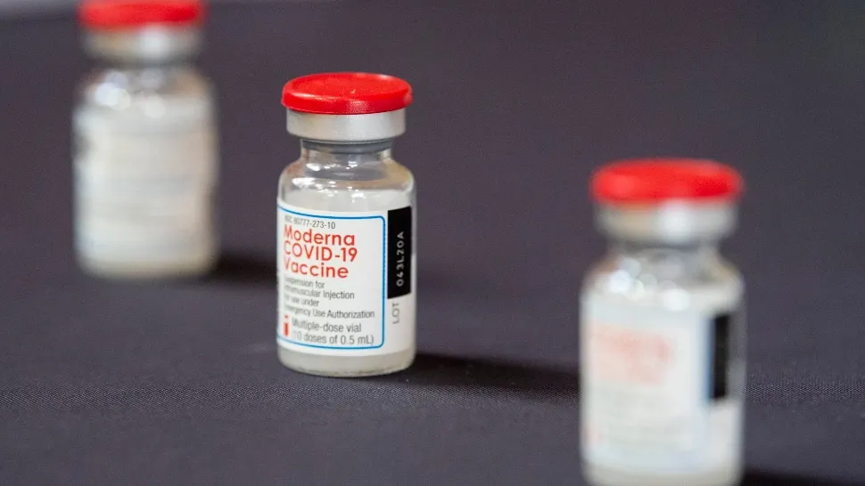 Anunț IMPORTANT despre imunizarea cu doza 3 a vaccinului Moderna! Ce s-a SCHIMBAT