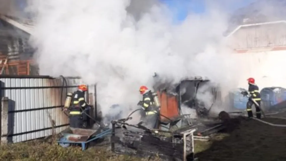 FOTO + VIDEO | Incendiu violent la un centru pentru persoane cu handicap din Suceava 