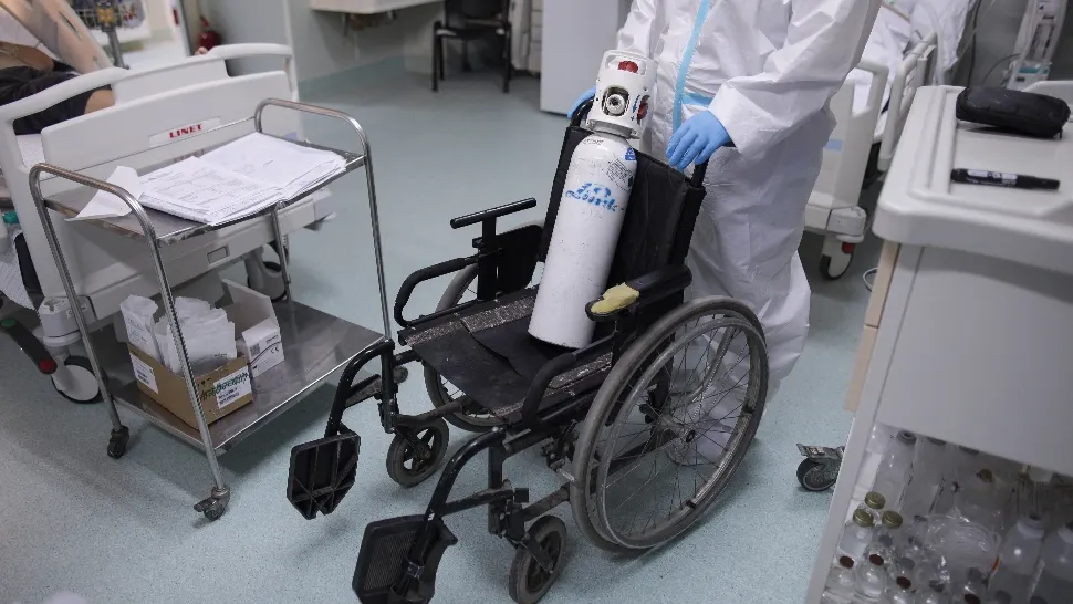 Spital suport Covid, CHETĂ pentru medicamente: "Am adunat 56 de milioane și ne-am dus cu ei la farmacie"