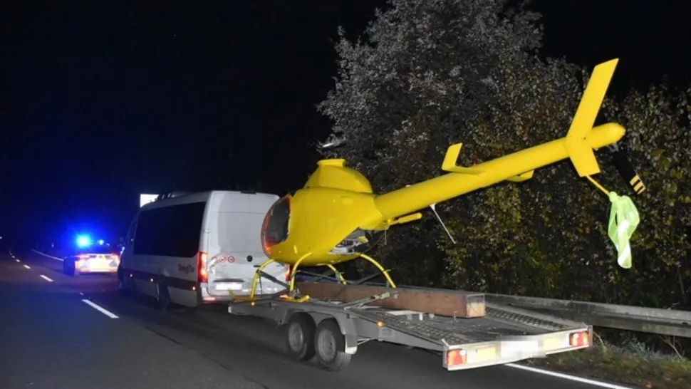 UN ROMÂN, oprit  în Germania, cu ELICOPTERUL pe platforma de tractare (FOTO)