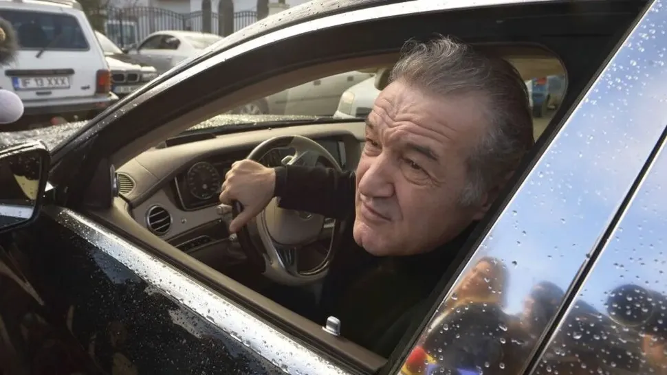 George Becali, implicat într-un accident rutier. Care este starea omului de afaceri