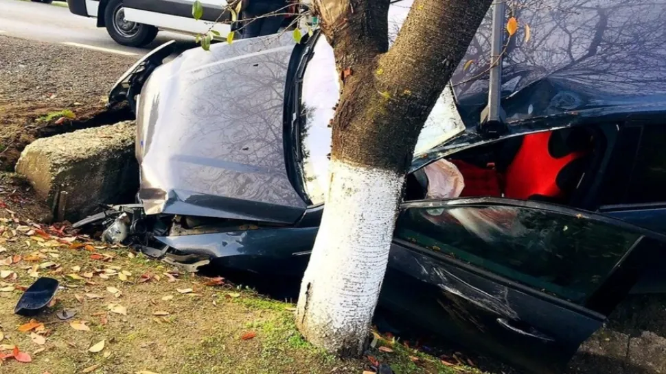 FOTO | IMPACT VIOLENT! ACCIDENT rutier in BĂNEASA