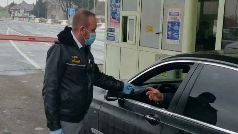 Dosare penale pentru membrii unei familii de români! Aceștia au încercat să intre în țară cu CERTIFICATE digitale Covid FALSE 