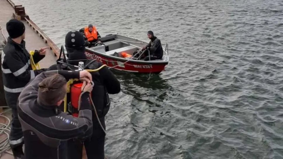 Alertă pe Dunăre după ce un marinar a căzut peste bordul unui vas - Operațiune amplă de salvare