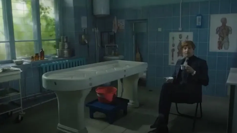 O campanie de vaccinare „mai altfel”, în Republica Moldova: "Avem cel mai mare cimitir" - VIDEO
