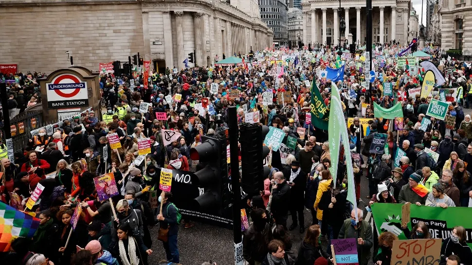 VIDEO | Proteste de amploare în Spania și Marea Britanie din cauza crizei de energie