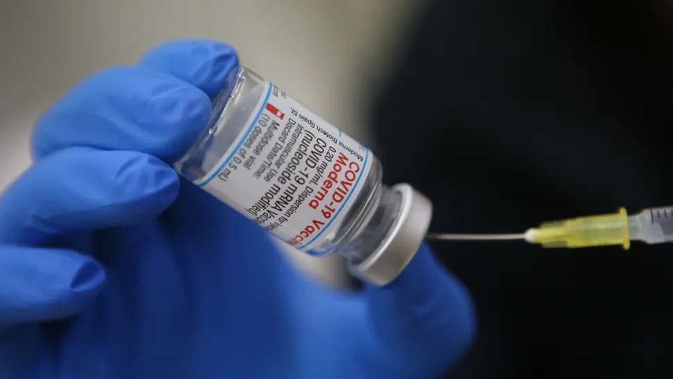 OMS avertizează: Toate persoanele care încă nu s-au vaccinat trebuie căutate şi convinse să se imunizeze