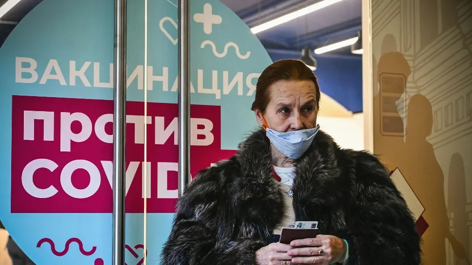 Rusia caută soluția minune! Cine nu se vaccinează ar putea rămâne fără VOTCĂ