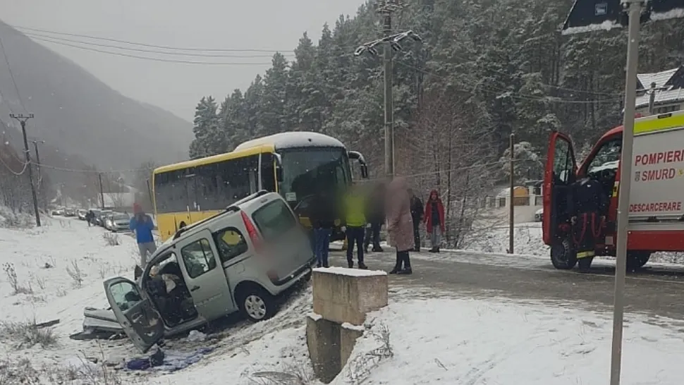 TRAGEDIE pe o șosea din Timiș. Un Un şofer a decedat, după ce a pătruns pe contrasens şi a izbit o altă maşină