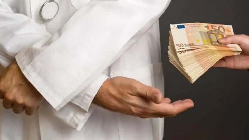 Percheziții la spitalul din Ploiești. Ce COMISION se cerea la angajare - caiet cu cei care au dat MITĂ 