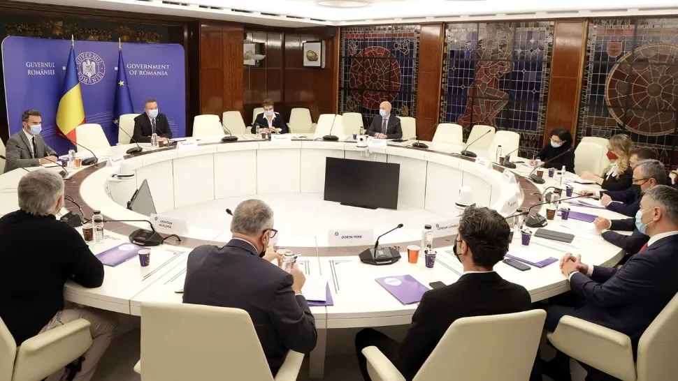 Nicolae Ciucă s-a întâlnit cu reprezentanții AmCham România. Pe ce subiecte s-au axat discuțiile