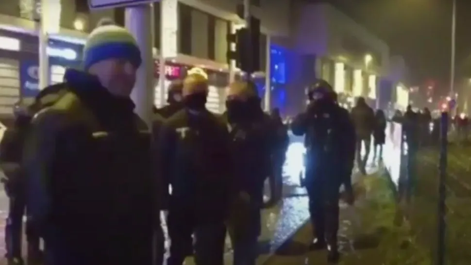  ASASINAT dejucat, antivaccinisti arestați. Unde se întâmplă 