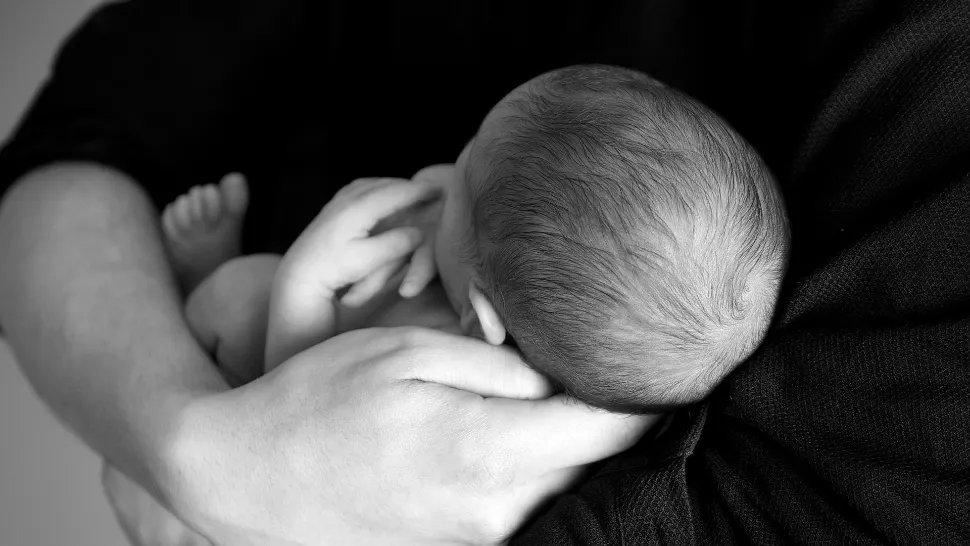 Natalitatea din Italia, cea mai mică din ultimii 160 de ani şi continuă să scadă