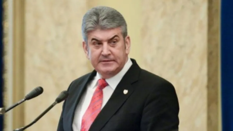 Mesajul președintelui UMPMV, gl.(r) Gabriel Oprea, de Ziua Eroilor: "Cinstim memoria înaintașilor noștri care s-au jertfit pentru libertatea românilor"