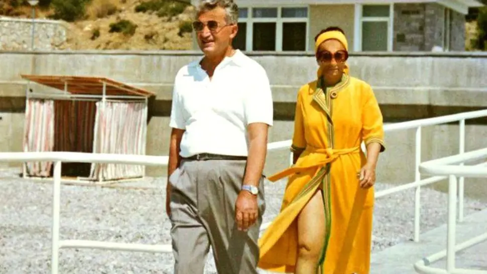 Mircea Dinescu, amintiri despre Elena Ceaușescu: O ciumăfaie rea şi proastă