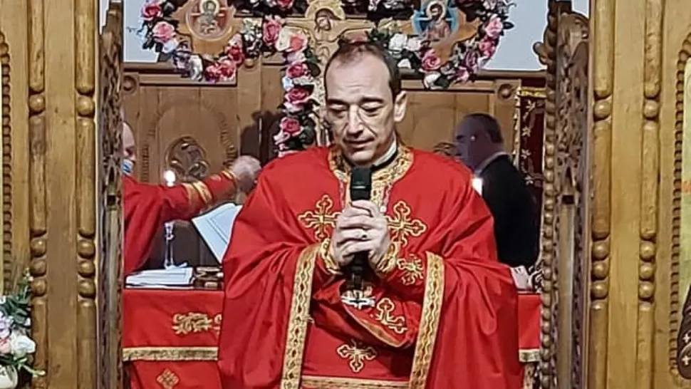 Preotul-erou al mamelor și copiilor, gest tulburător - Le-a oferit o casă după clipe cumplite de teroare