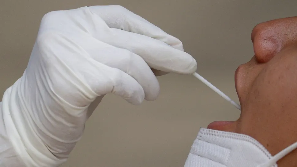DSU: INSP a propus ca intrarea în România să se facă doar cu test PCR negativ