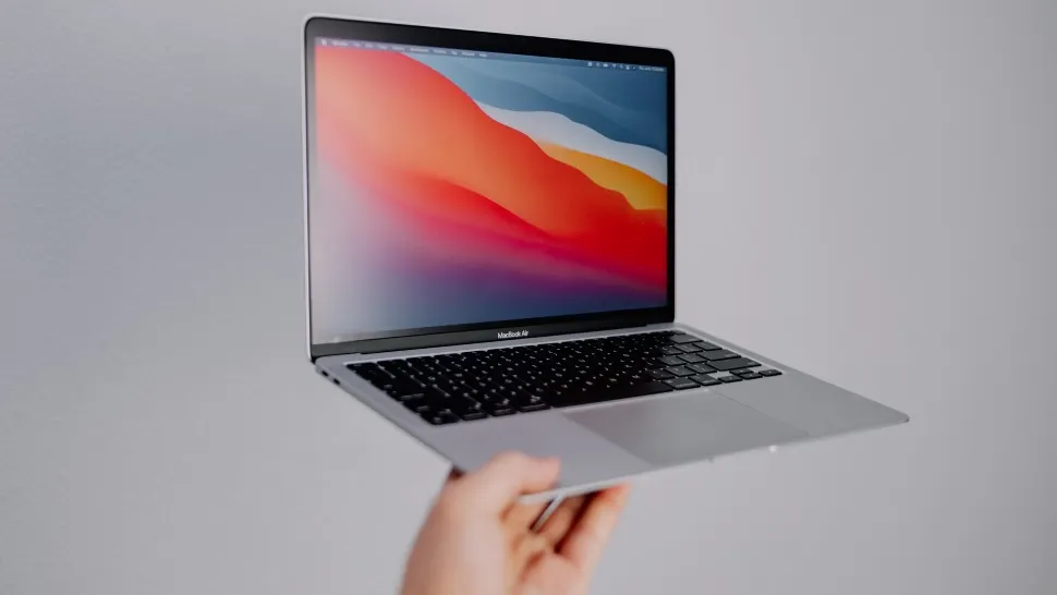 Apple MacBook Air și MacBook Pro: procesorul M1 și ce ne așteaptă în 2022 (P)