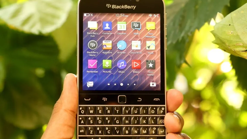  Telefoanele BlackBerry clasice NU vor mai funcționa de astăzi! Compania încheie un capitol din istoria telefoniei mobile mondiale 