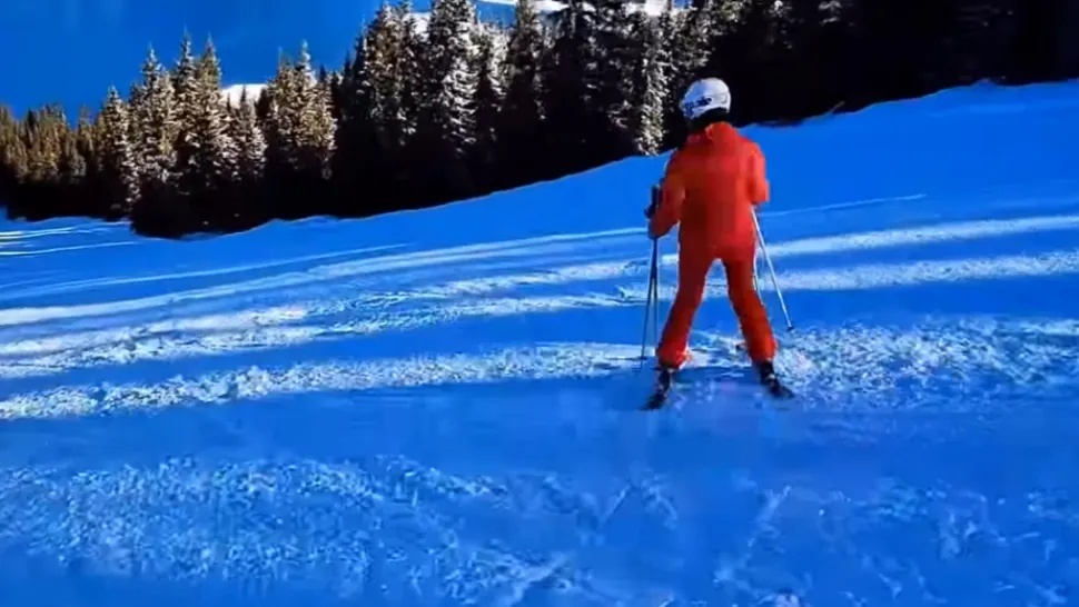 Femeie, LOVITĂ ÎN PLIN pe pârtie de un schior vitezoman. Imaginile au devenit virale