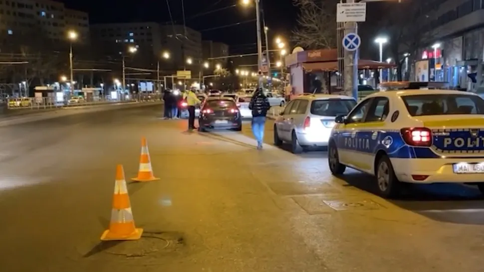 Razie în Capitală, sâmbătă noaptea, pentru depistarea șoferilor băuți sau drogați: S-au dat AMENZI uriașe. Zeci de permise, SUSPENDATE