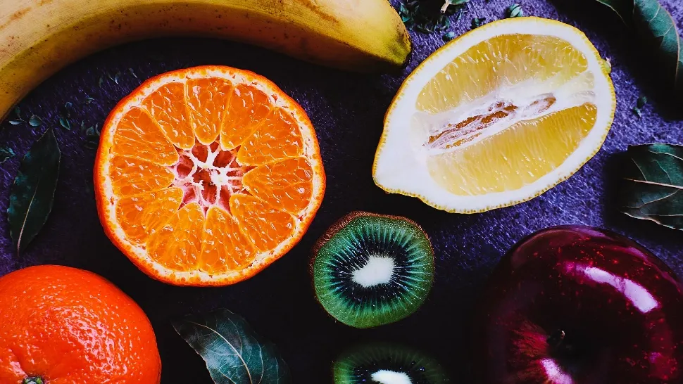 Alimente bogate în vitamina C care te scapă de durerile în gât. Nu ar trebui să lipsească din alimentația ta în sezonul rece