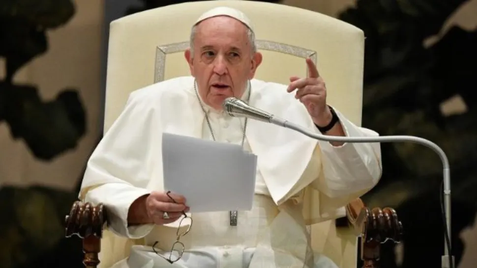 Papa Francisc regretă că animalele de companie, uneori, iau locul copiilor. Ce mai spune Suveranul Pontif  