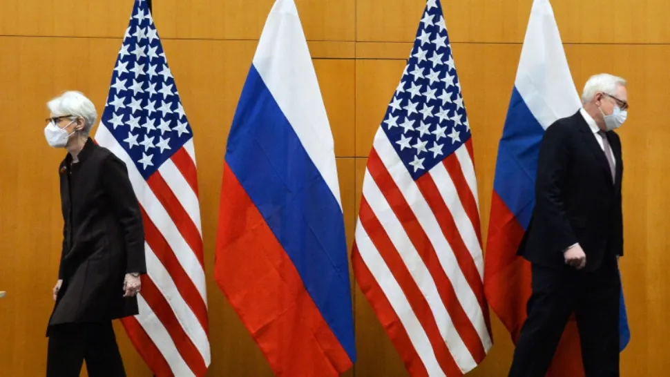 Război diplomatic online între SUA si Rusia, pe teritoriul României
