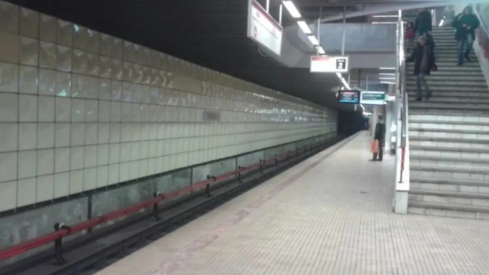 Inundație la metroul bucureștean - Apa de la o conductă spartă, în stația Gorjului. ANUNȚUL Metrorex