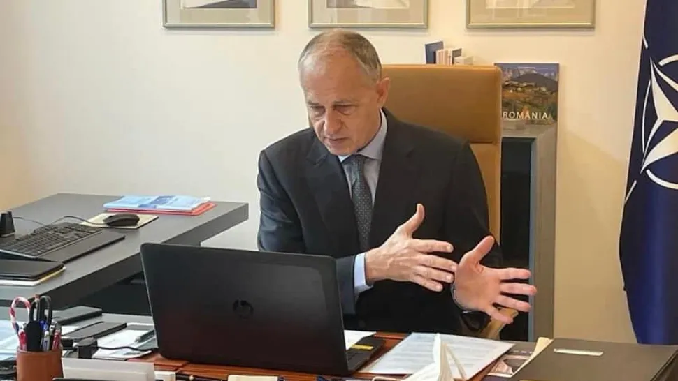 Mircea Geoană: „Pentru a deveni un lider în vremuri de masivă transformare politică și socială, cunoștințele profesionale sunt importante”