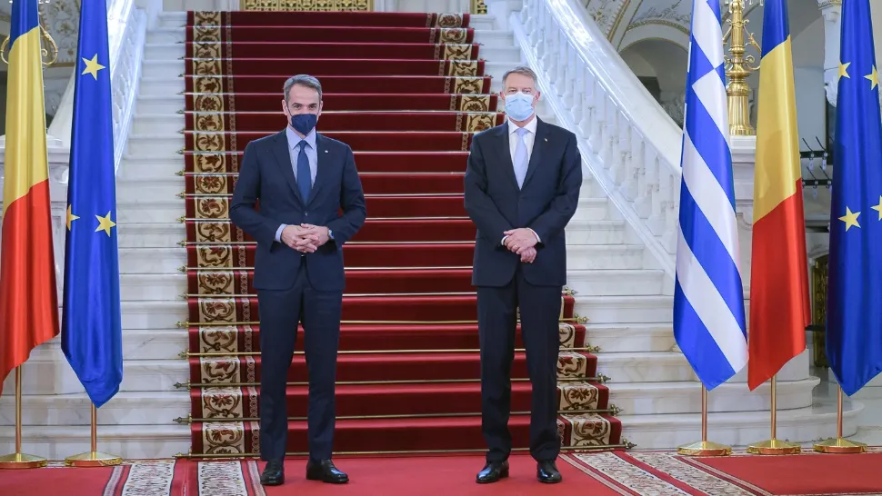 Iohannis l-a primit la Cotroceni pe premierul grec, Kyriakos Mitsotakis: criza energetică și tensiunilor din Vecinătatea Estică a UE, pe agenda discuțiilor