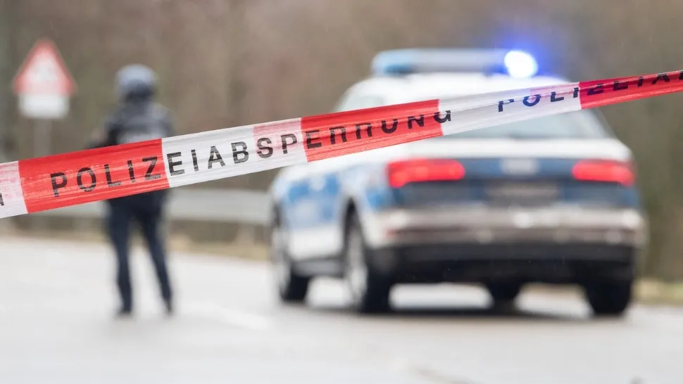 Suspecții în cazul polițiștilor uciși în vestul Germaniei se vor prezenta, astăzi, în fața instanței. Unde au fost găsiți de oamenii legii