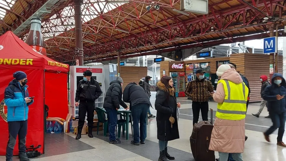 Cetățenii din Ucraina vor putea circula gratuit cu trenurile CFR - Anunțul ministrului Transporturilor