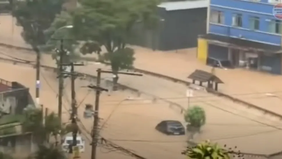 VIDEO | Inundațiile au făcut ravagii în Brazilia: Cel puţin 5 persoane au murit după ploile torenţiale 