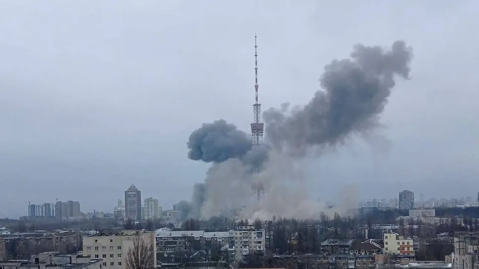 VIDEO | RĂZBOI Rusia-Ucraina ZIUA 6. Noapte DECISIVĂ în KIEV. Turnul TV, lovit. HARKOV, bombardat fără oprire, marți seară - LIVE TEXT